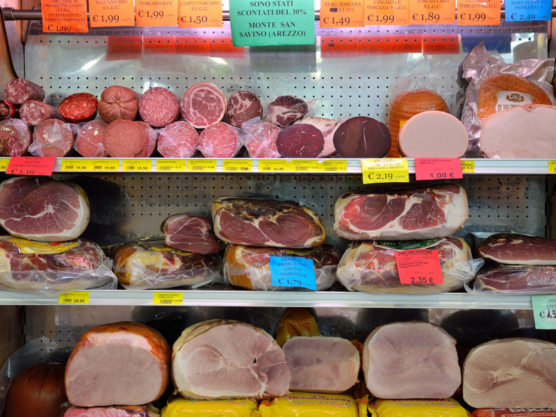 Reparto Salumeria Supermercati Recchia